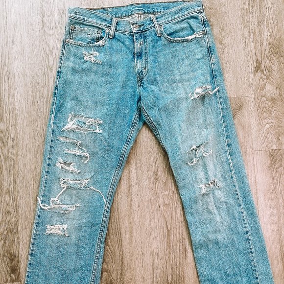 Levis 514 Distressed Light Wash Jean - Picture 2 of 10